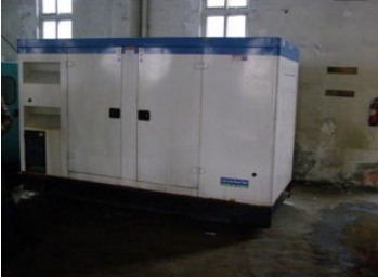 安溪康明斯150kw大型柴油二手发电机组